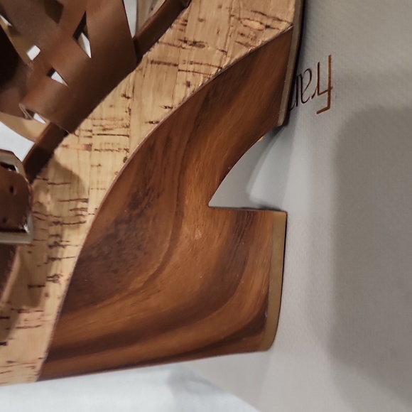 NEW Franco Sarto Wedge - Picture 3 of 11